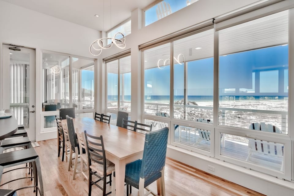 Second Floor: Dining Area