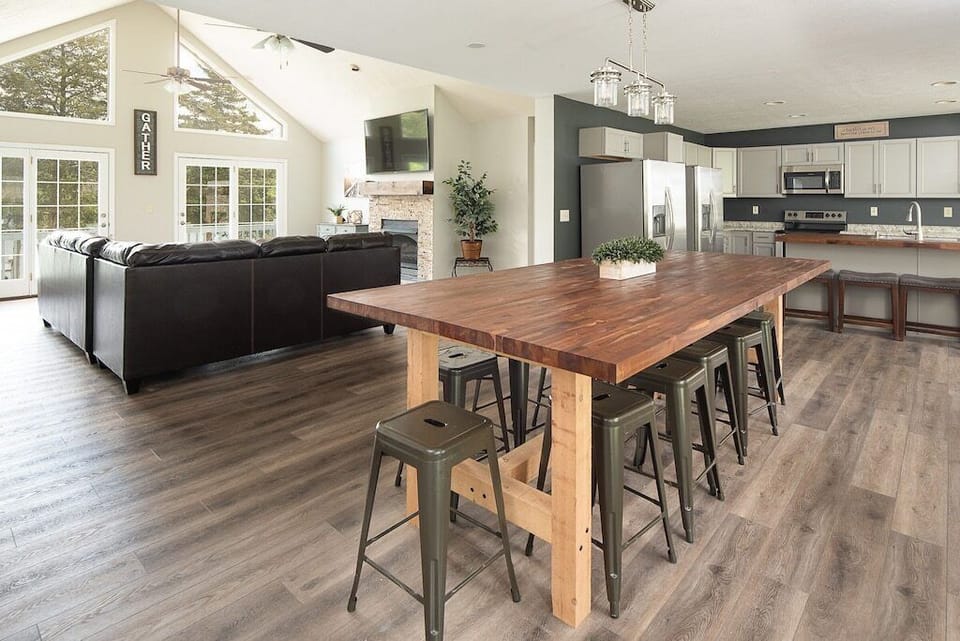 Wide open floorplan