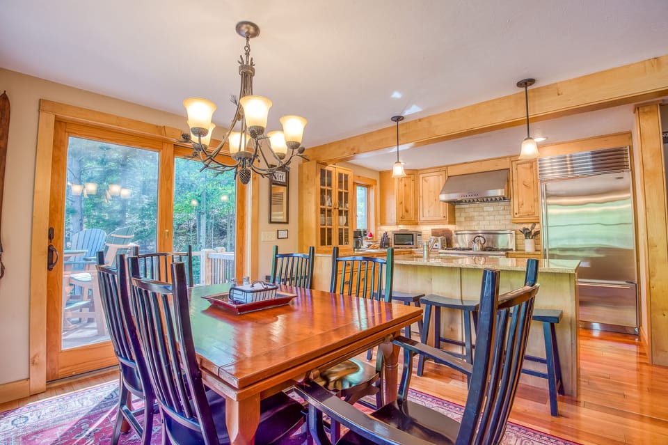 Kitchen and dining area