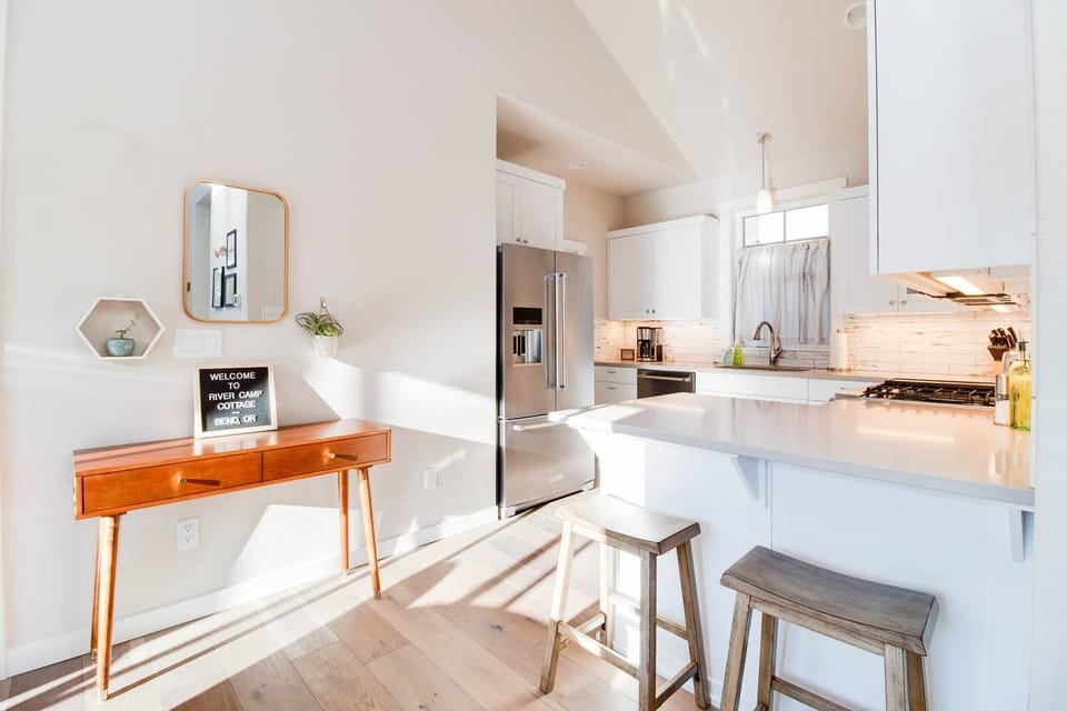 Seating for two at the counter