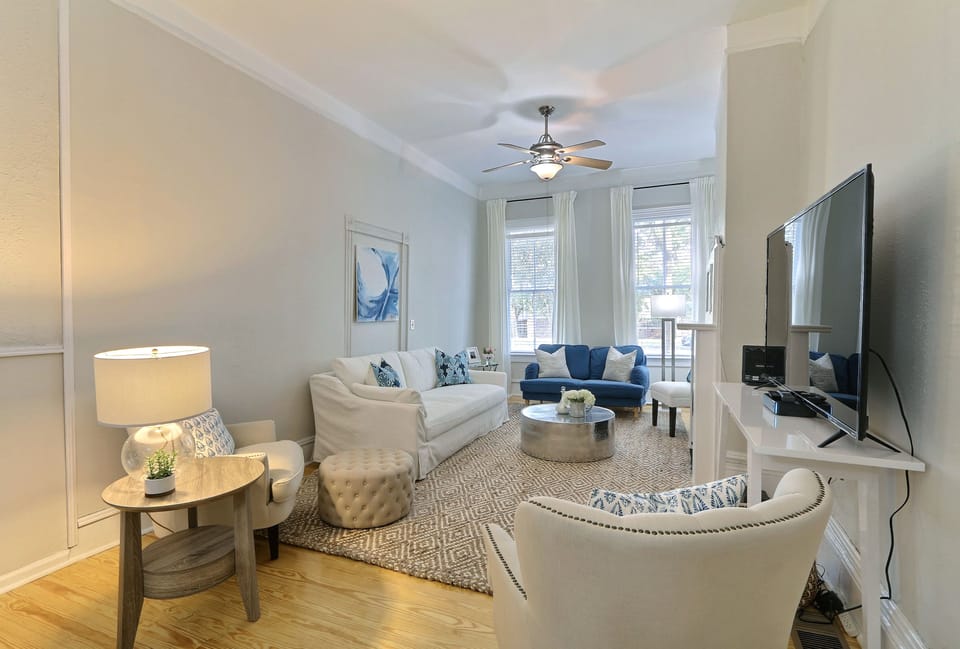 Living room (2)