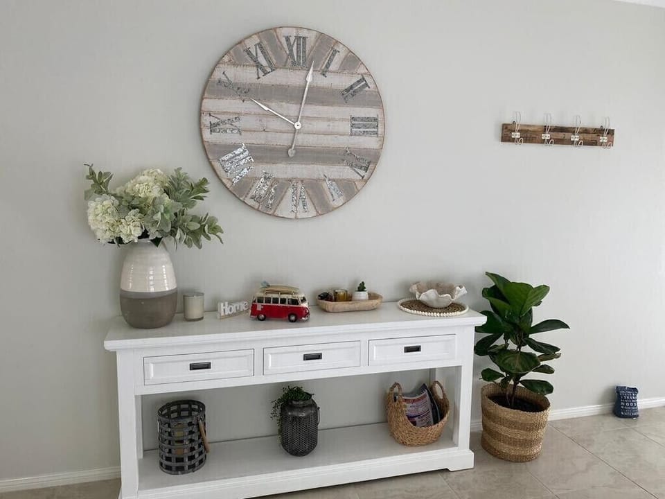 Entry way
