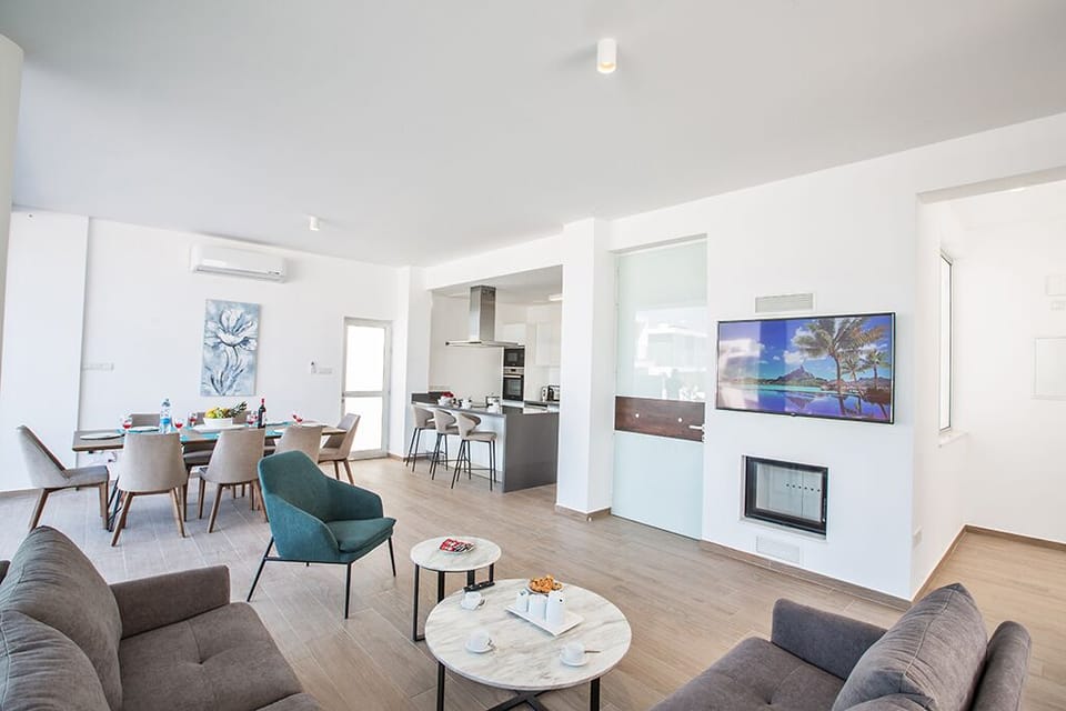 Open-Plan Ground Floor