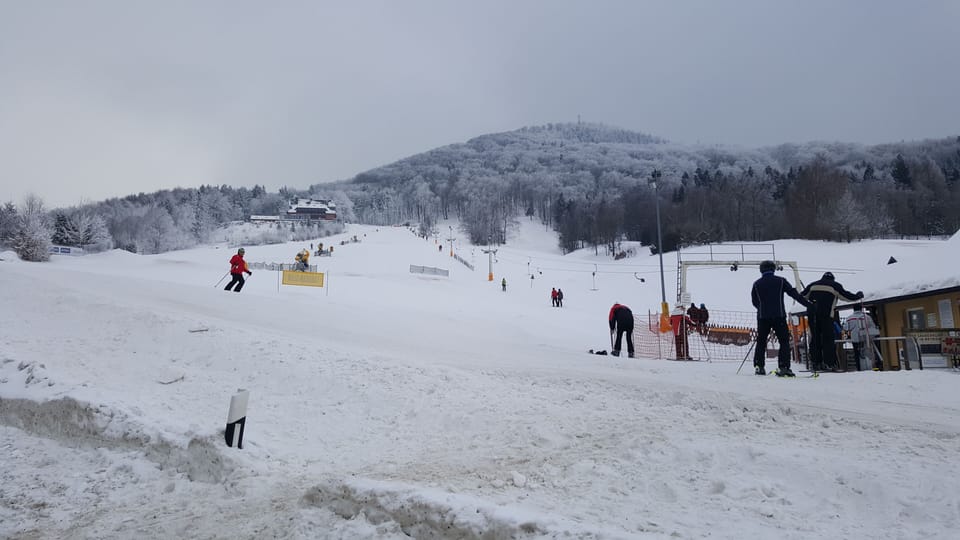 Snow and ski sports
