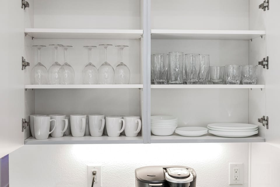 Beverage ware and dinning essentials