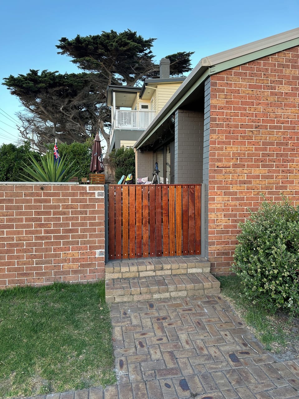 Come on in and let’s show you around. Our secure front garden is great for pets.