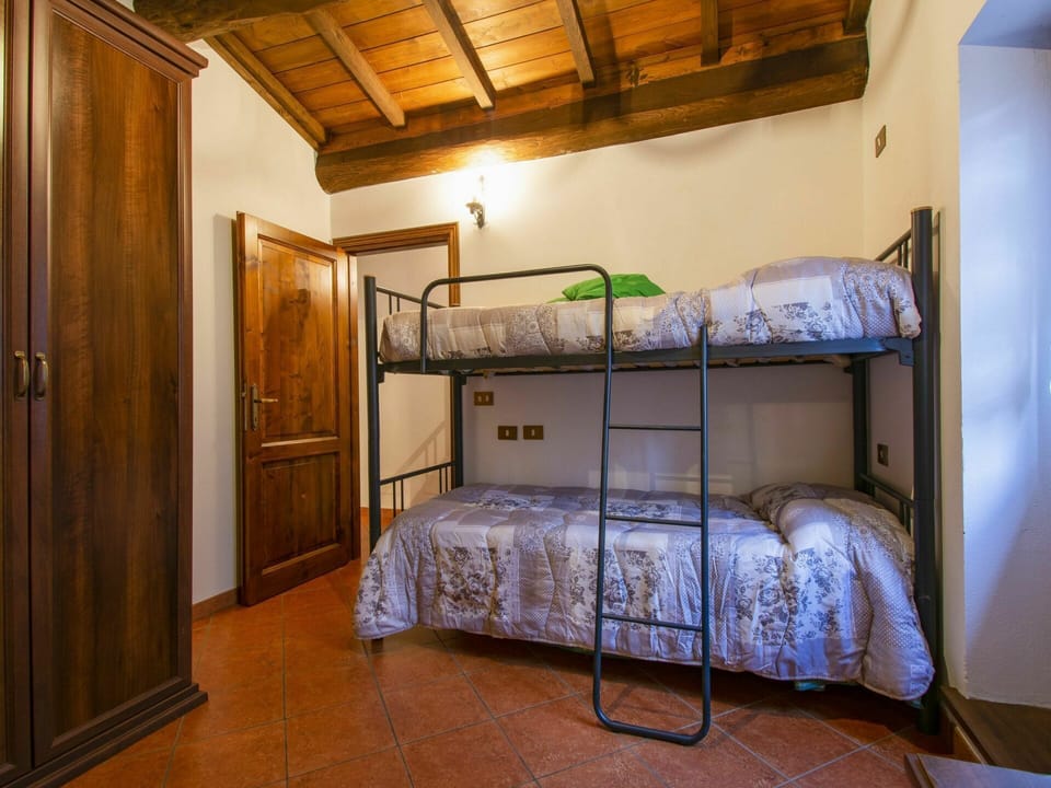 Sky, Mountain, Snow, Cloud, Highland, Slope, Outdoor Recreation, Tree, Freezing, Terrain