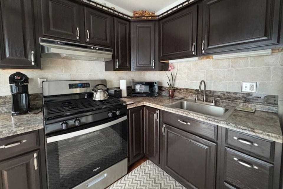 Full-size kitchen