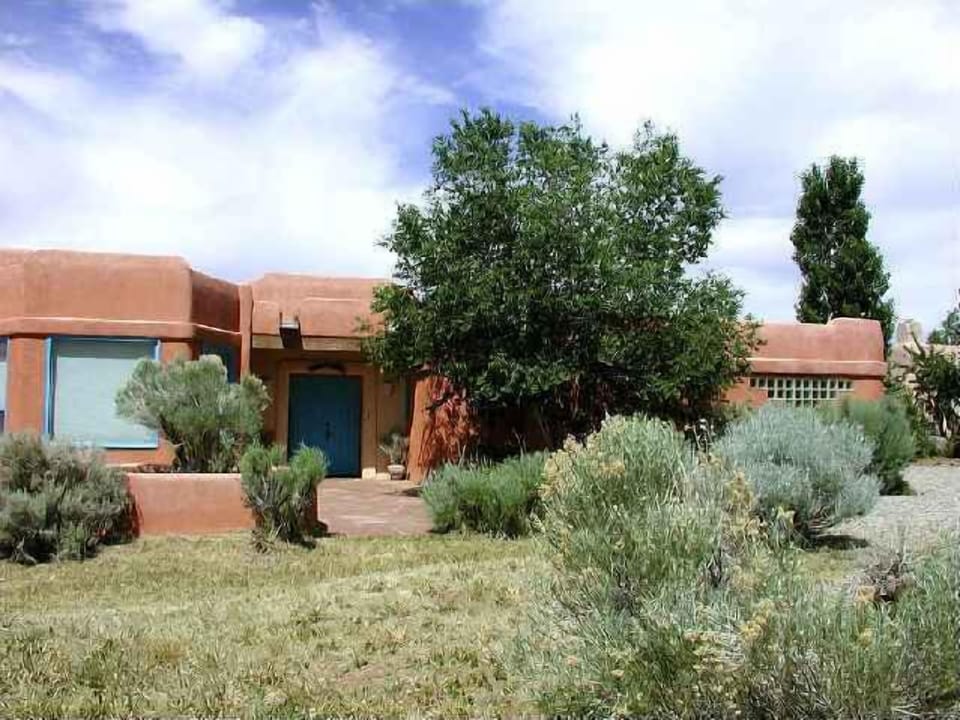 Dreamcatcher front entry