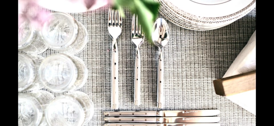 Nicely set up buffet