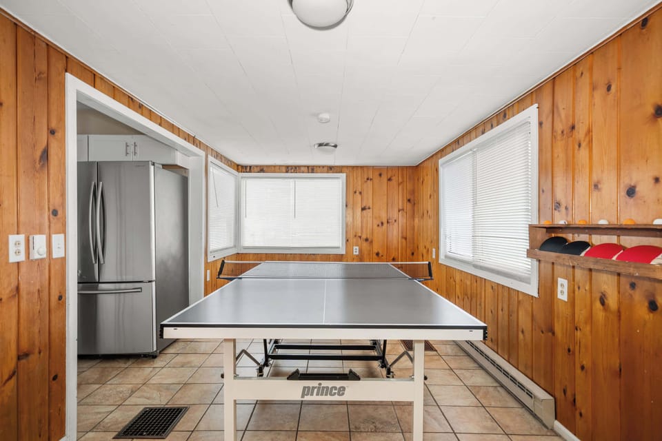 Rec Room with Ping Pong Table
