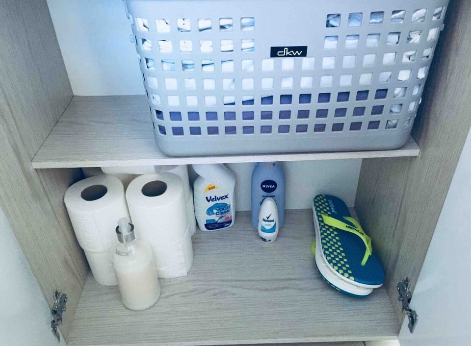 Bathroom amenities