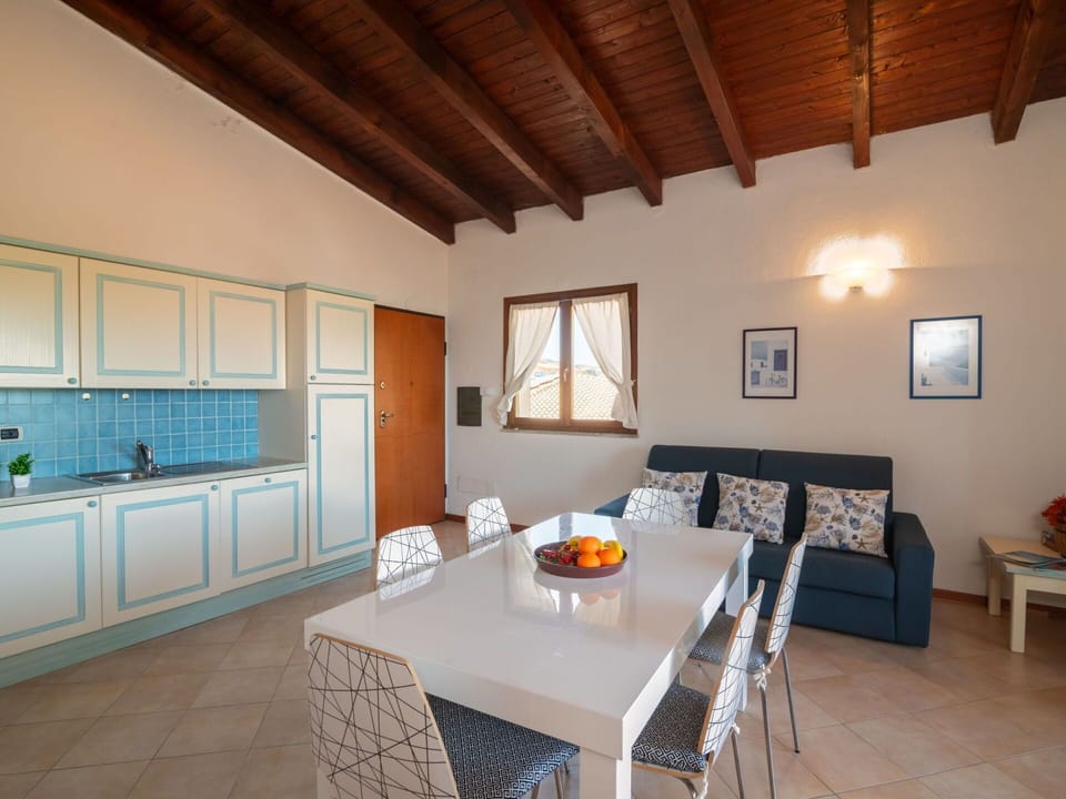 Furniture, Property, Cabinetry, Table, Tap, Sink, Wood, Kitchen Sink, Building, Interior Design