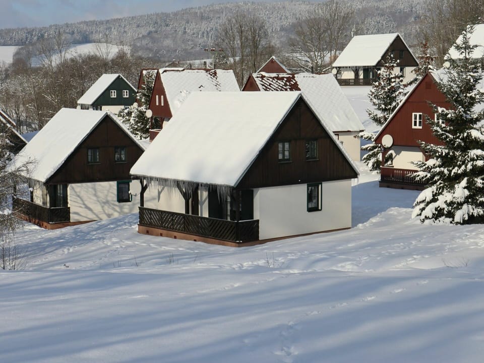 Snow, Building, Window, Tree, Slope, House, Architecture, Cottage, Freezing, Roof