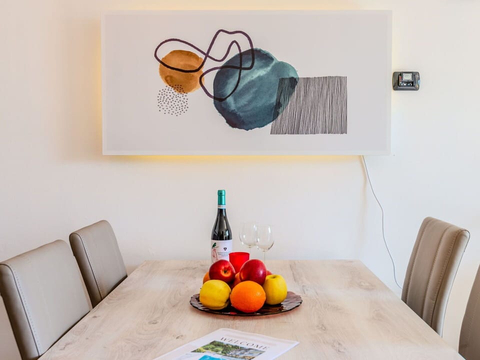 Table, Furniture, Orange, Bottle, Tableware, Wood, Interior Design, Rectangle, Paint, Art