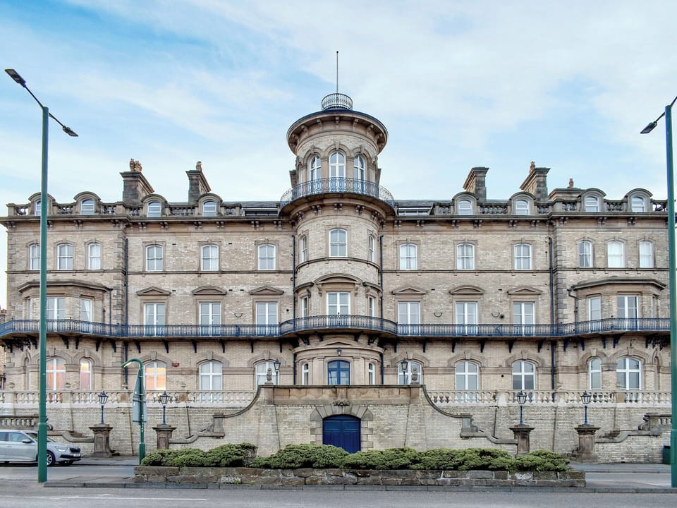 Stunning exterior | The Grand Terrace, Saltburn-by-the-Sea