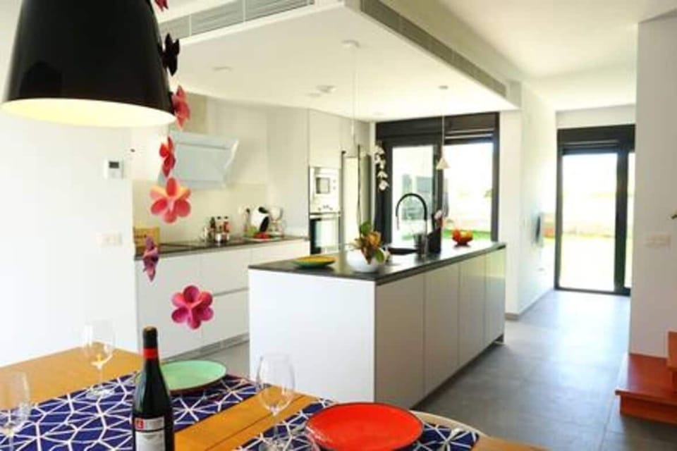 Villa Puerto Blanco Luxury Vacation Rental - Dining Room Kitchen