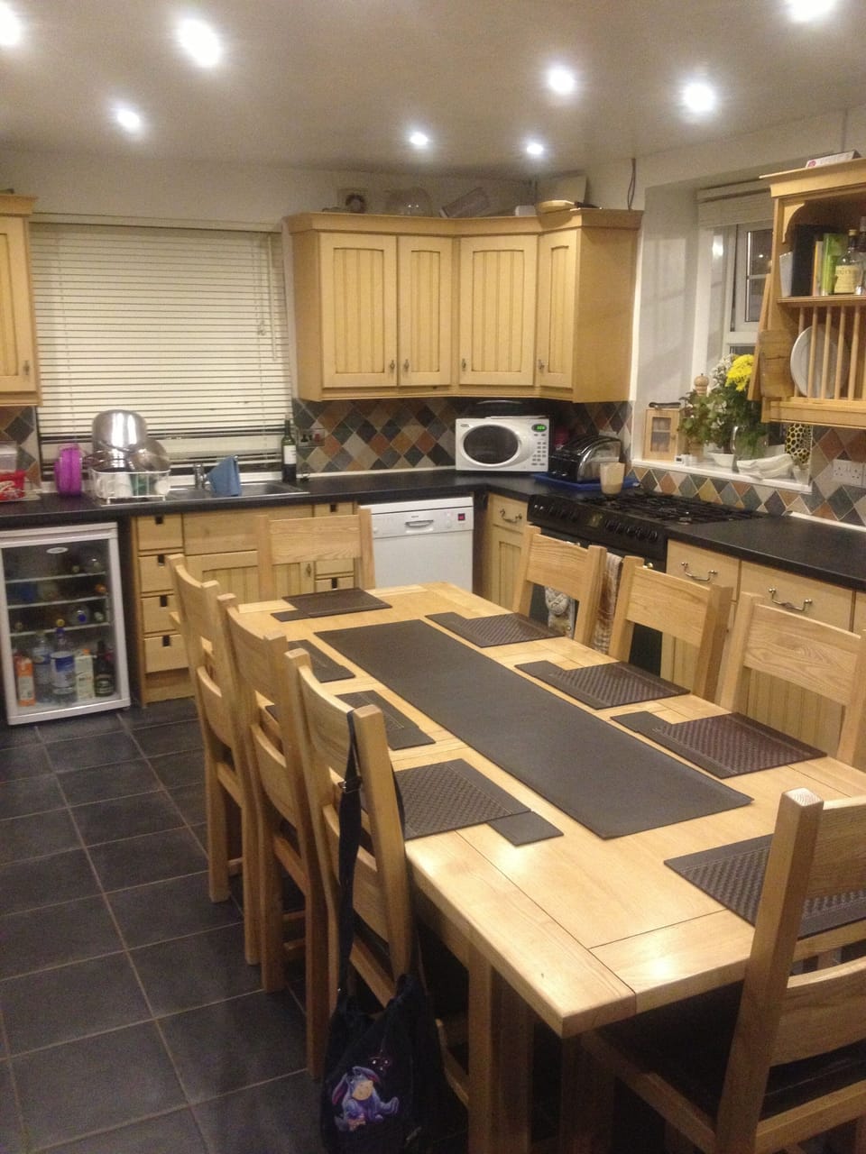 Fully equipped kitchen