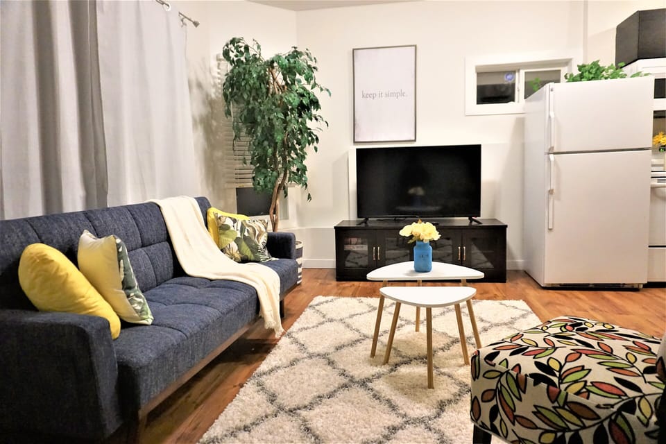 the relaxed spacious living  is waiting for you after a day of exploring