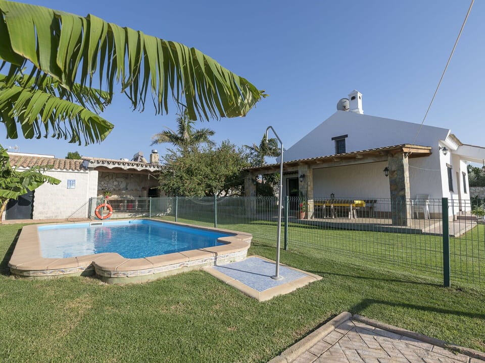 Sky, Building, Property, Plant, Shade, Swimming Pool, Land Lot, Tree, House, Grass