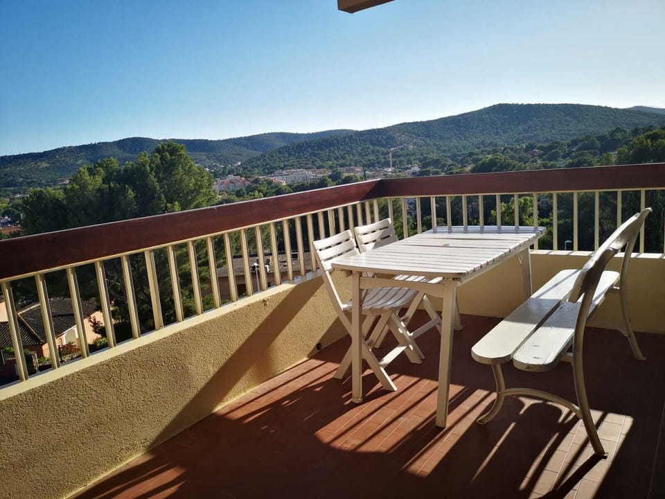 Living balcony