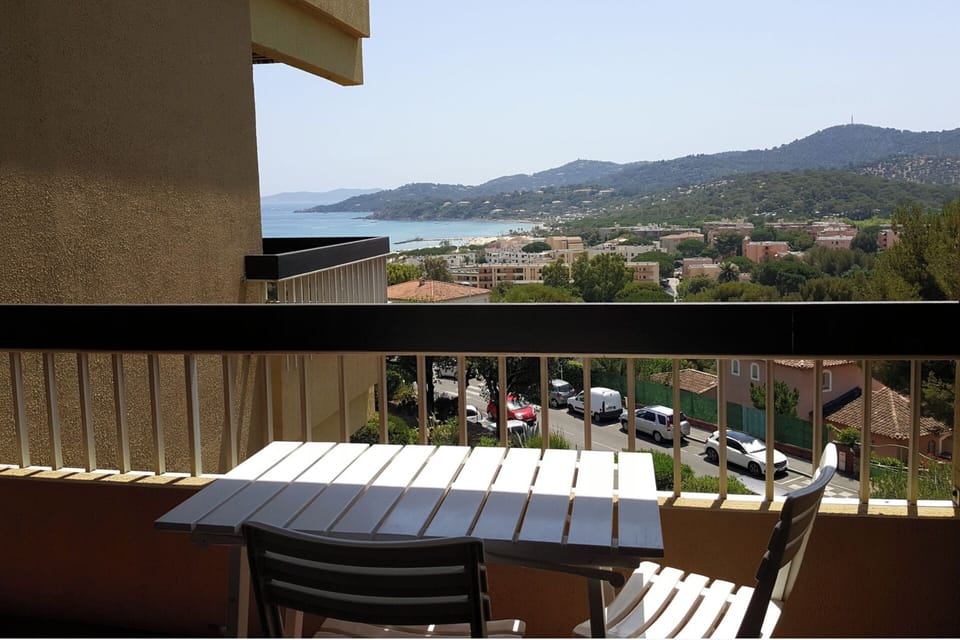 Bedroom balcony 