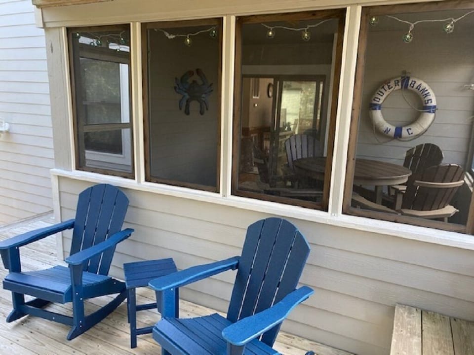Outdoor deck Sitting area