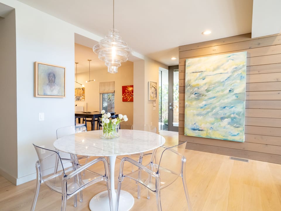 Breakfast nook