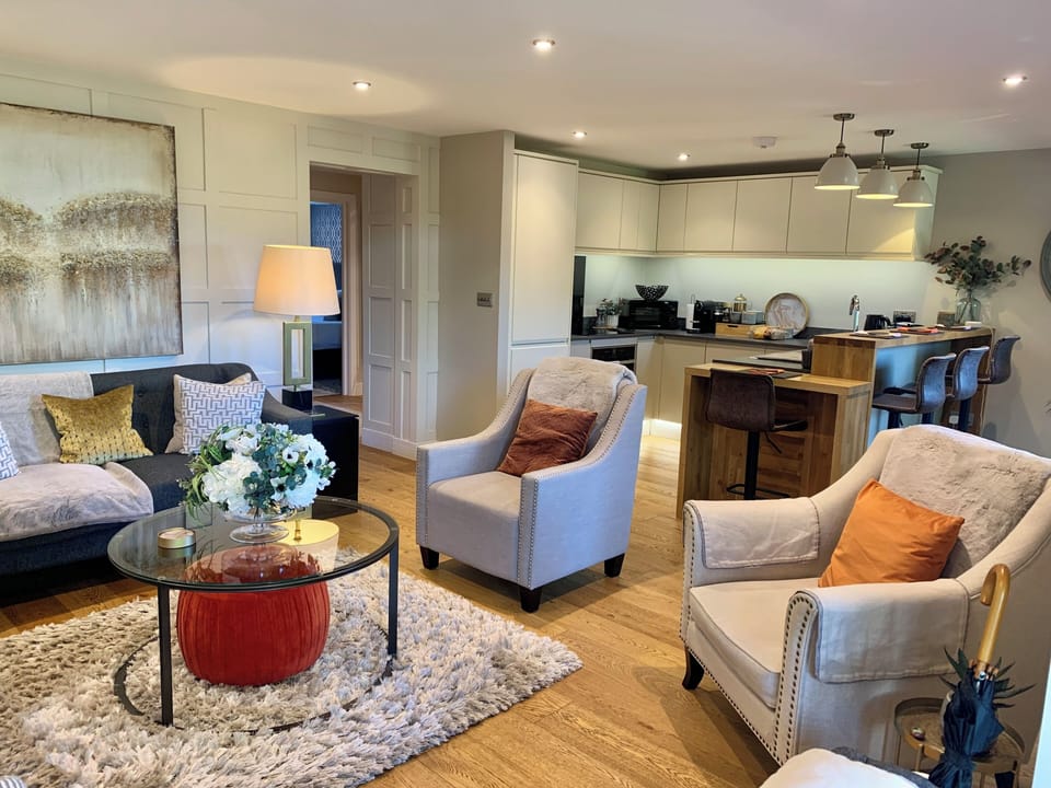 Open Plan Kitchen and Living