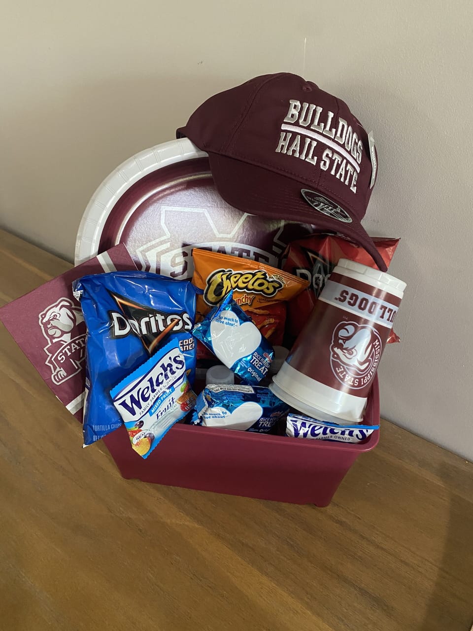 Snack & gift basket for each guest