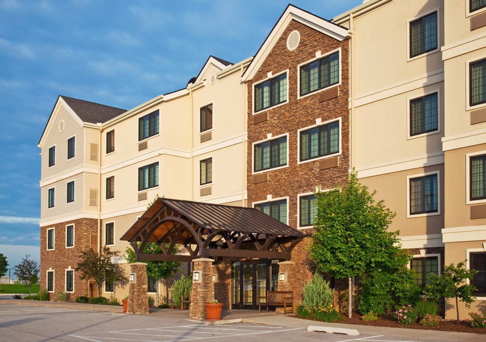 Welcome to a charming facade, featuring a stunning entrance that invites you to unwind.