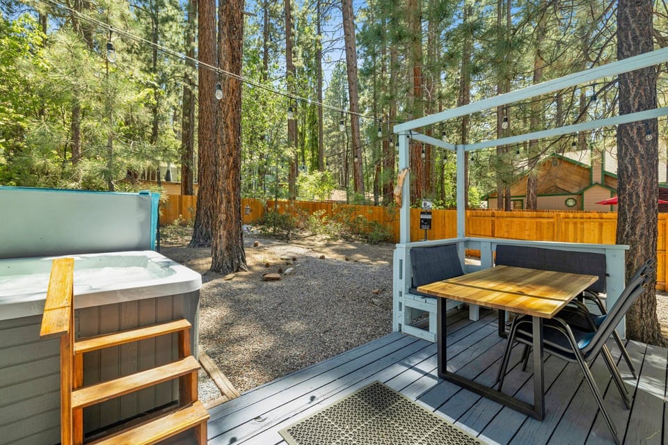 Cozy backyard corner perfect for play, relaxation, and gatherings, designed to enhance guest experiences under the fresh air.