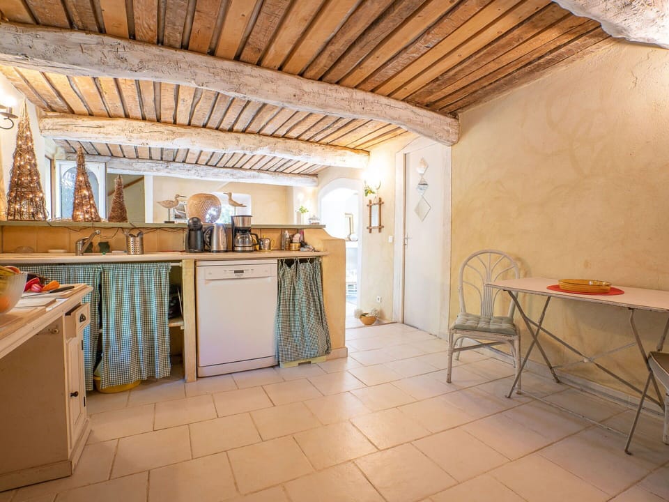 Property, Furniture, Cabinetry, Wood, Flooring, Interior Design, Floor, Table, Kitchen, Building