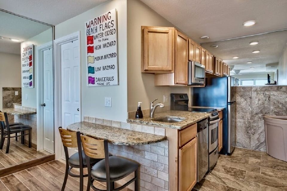Complete Kitchen JUST BRING Food?drink