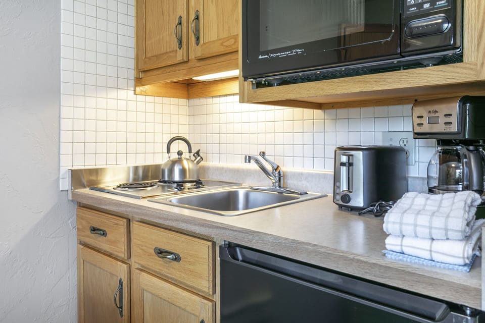 Kitchenette