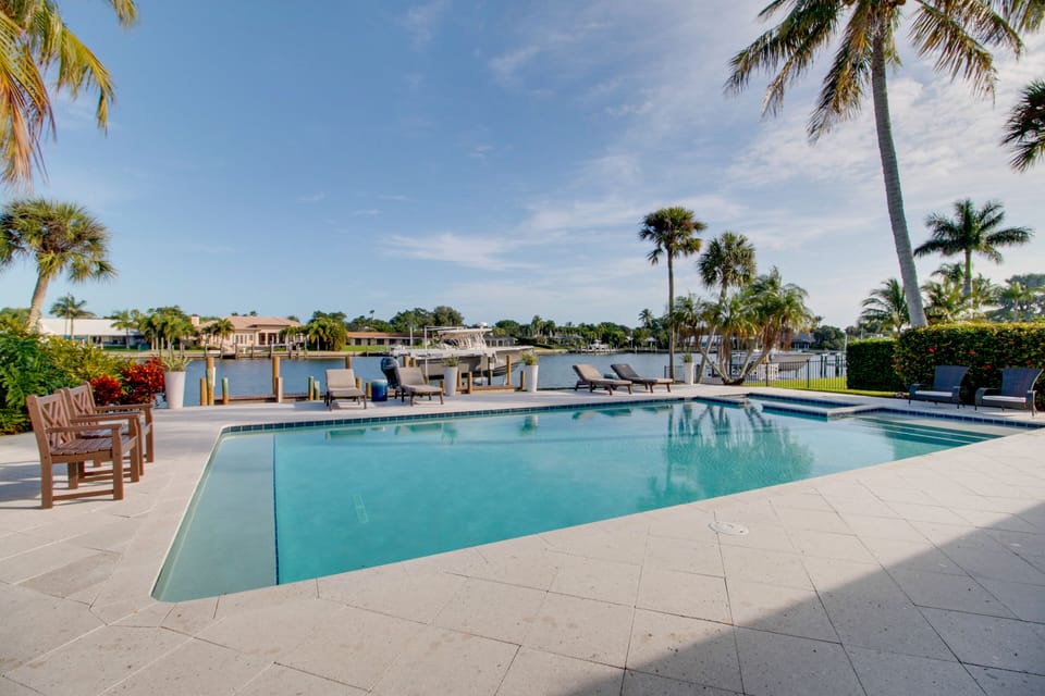 Backyard | Private Pool