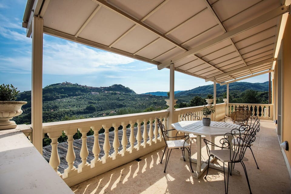 Porch, Balcony, Shade, Chair, Outdoor Furniture, Eco Hotel, Outdoor Structure, Baluster, Villa, Deck
