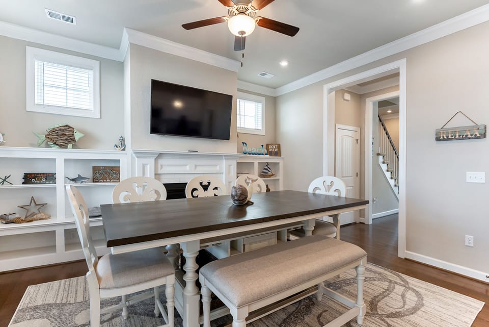 Dining space with streaming TV