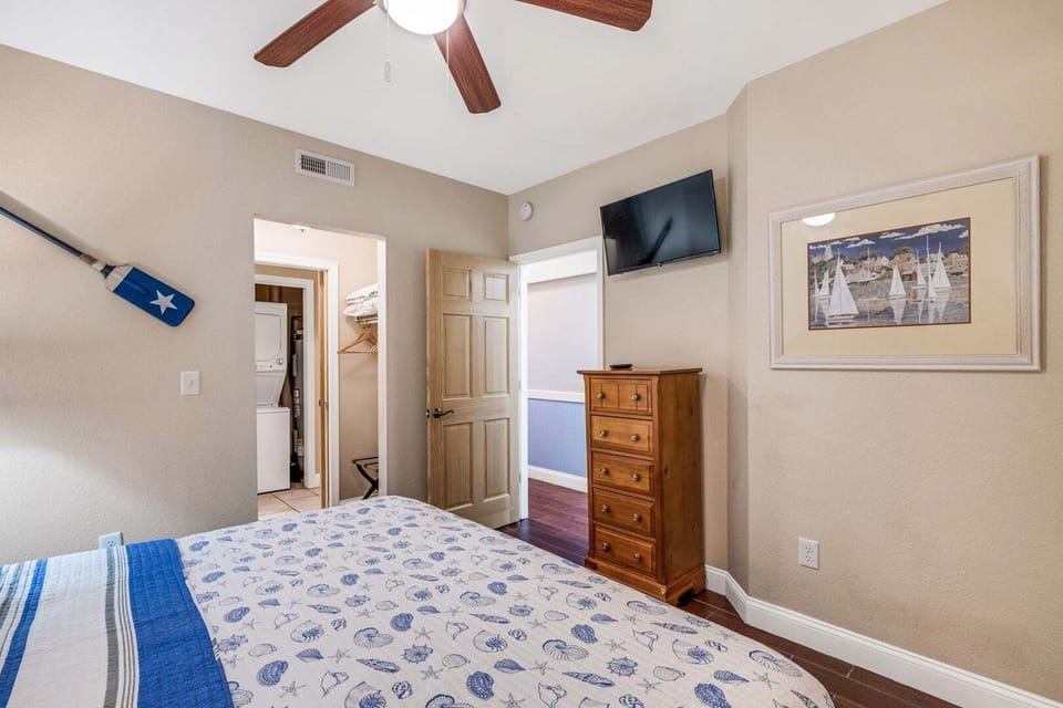 King Bedroom