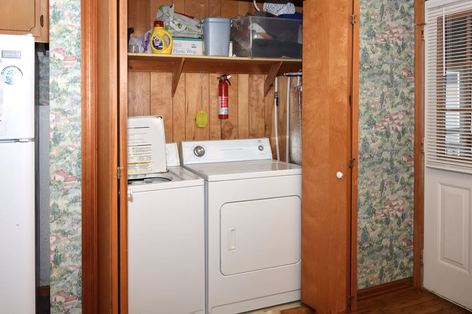 Full Washer & Dryer