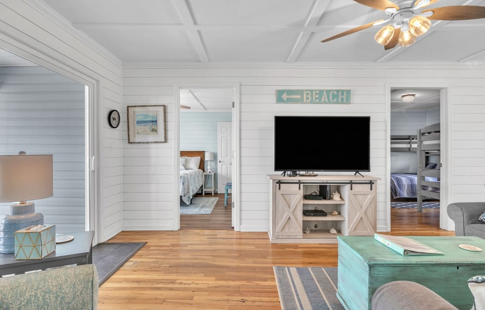Living Area - South