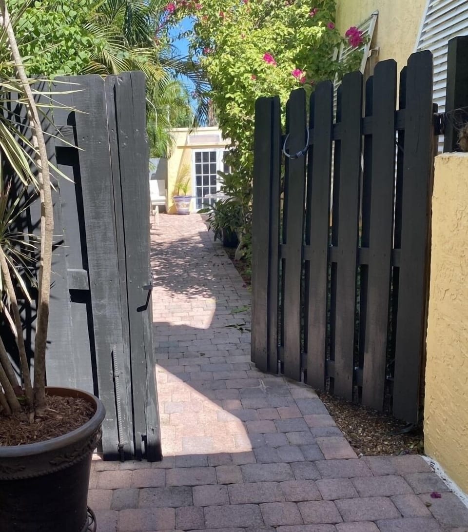 Private Gate to Cabana