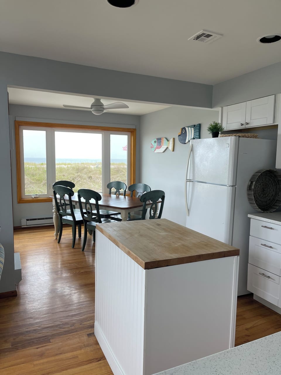 Kitchen with dining area 
