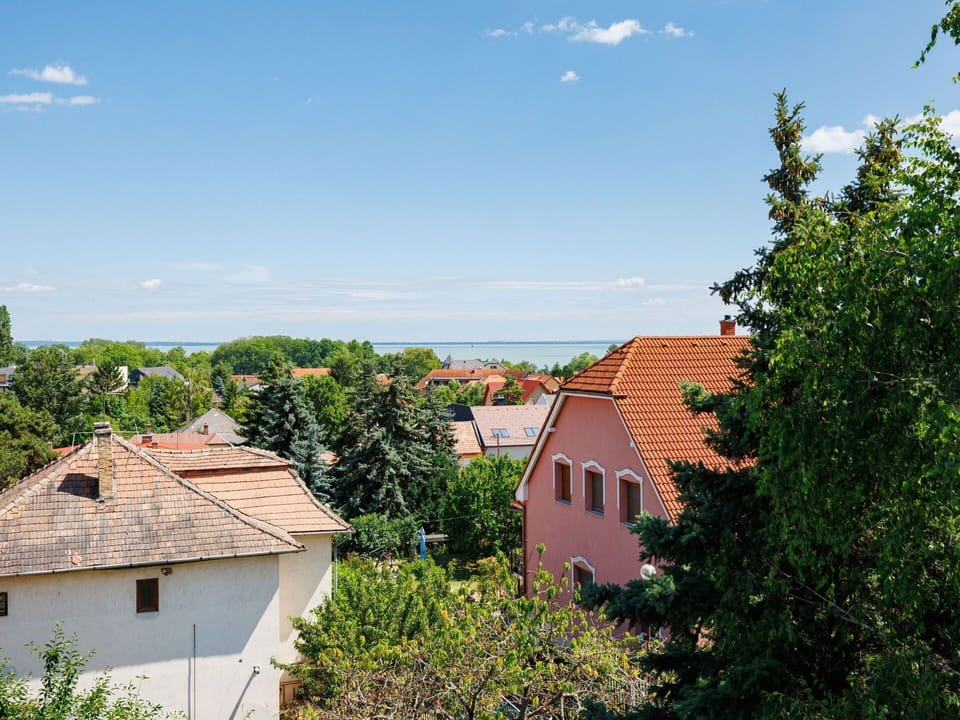 Daytime, Roof, Residential Area, Home, Suburb, Village, Estate, Evergreen