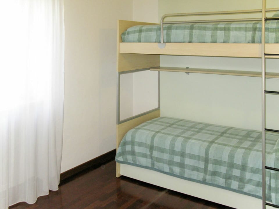 Furniture, Bed, Room, Property, Bedroom, Bed Frame, Floor, Bed Sheet, Interior Design, Bedding