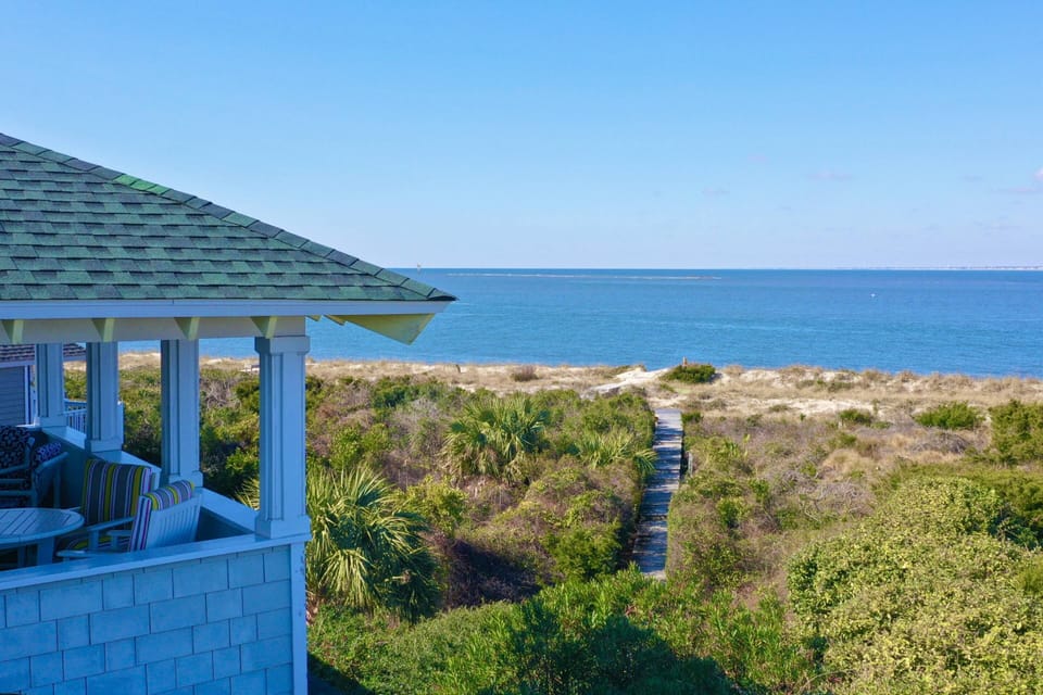 Stunning ocean views from Green Teal