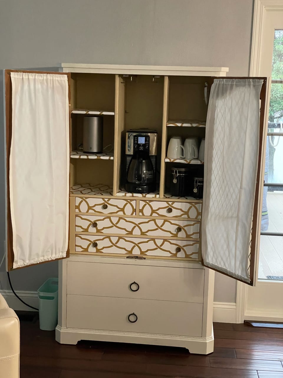 One of 5 coffee stations - other 4 are Keurig (Kcups, sugar, creamer supplied) 
