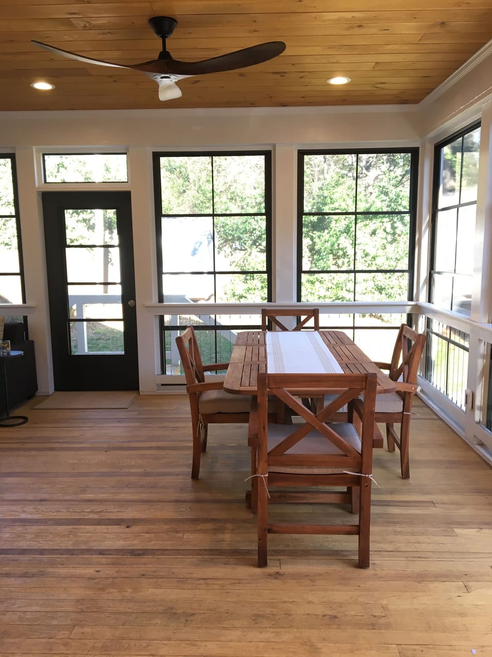 Outdoor dining/living