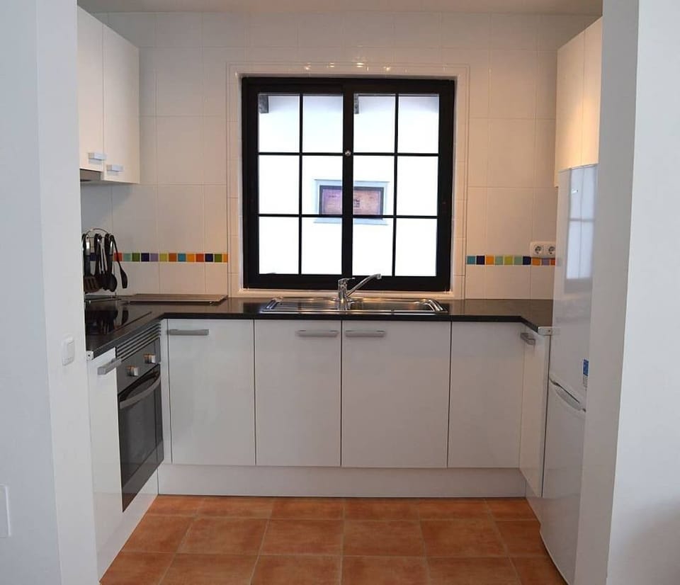 Kitchen with all mod cons