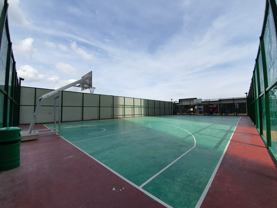 Sport court